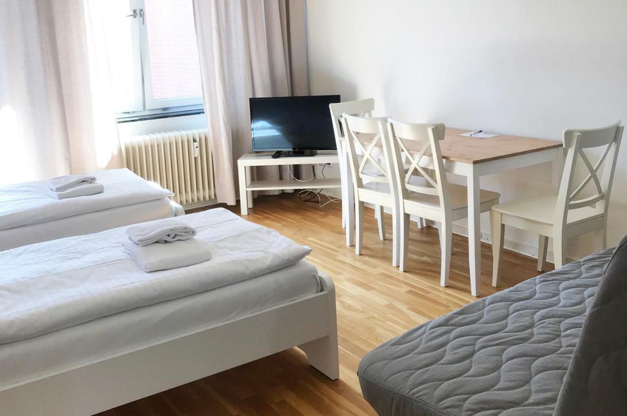 City-Appartements Nordkanalstrasse - Monteurunterkunft Хамбург Стая снимка